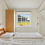 Semesterbostad Strandgardsvej X *