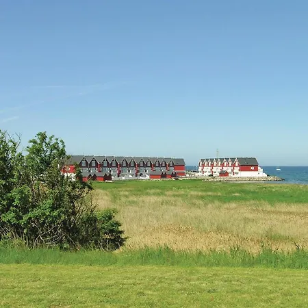 Holiday home Strandgardsvej X *